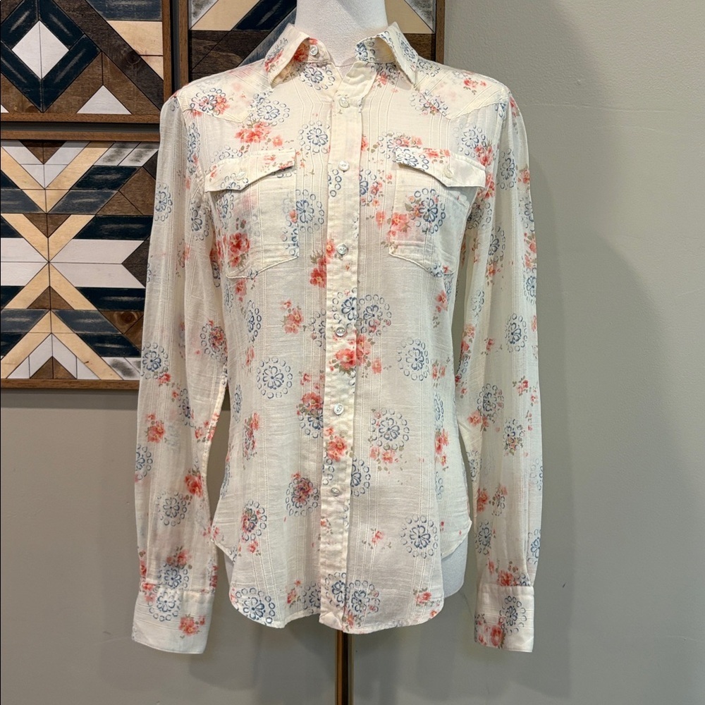 Ralph Lauren Cream Floral Lace Semi-Sheer Button Up Top Blouse size 6 - Picture 3 of 14